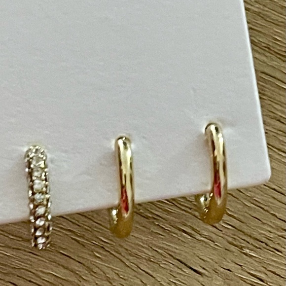 Sugarfix By Baublebar 4 Pair NEW Gold Tone Earrings Pearls Rhinestones Hoops - Picture 10 of 13